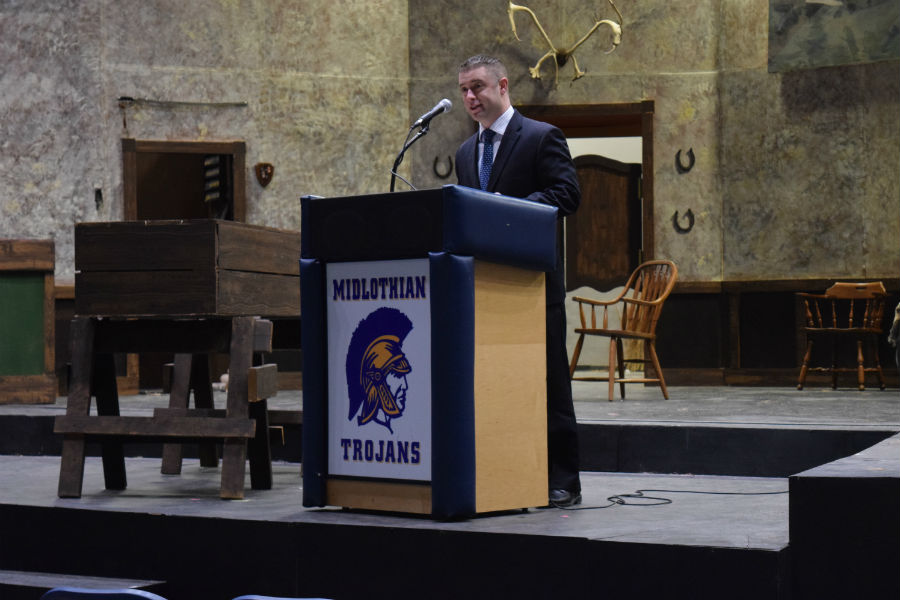 Career Detective Chris Rizzuti speaks about honesty as a keynote speaker at the Core Values assembly.