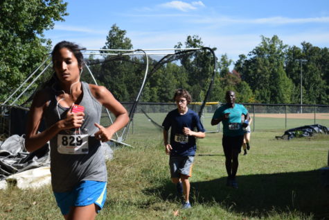 5K for Flint participants run for a good cause.