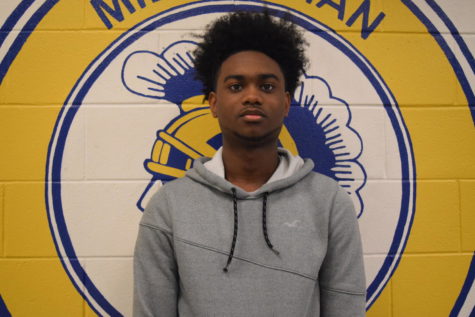Davis Lends Talents to Midlo Orchestra