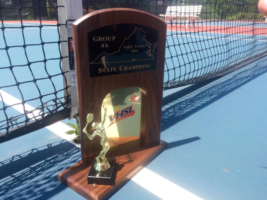 The+Midlothian+High+School+Girls+Varsity+Tennis+Team+won+the+state+championship+3+years+in+a+row.