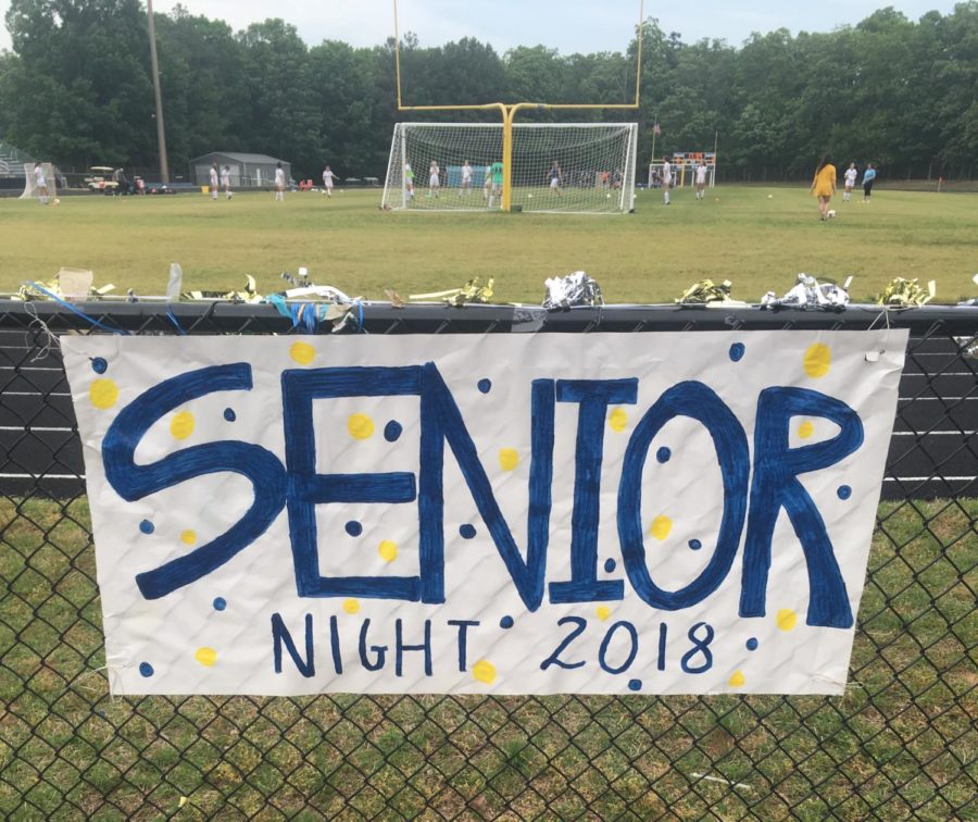 Midlo Girls Soccer celebrates the Class of 2018