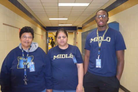 Day Porters Strive To Keep Midlo Clean