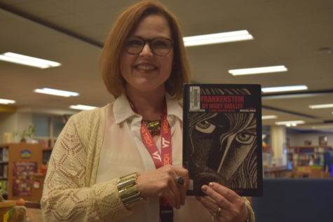 Midlo Librarians Recommend Books for the Fall Season
