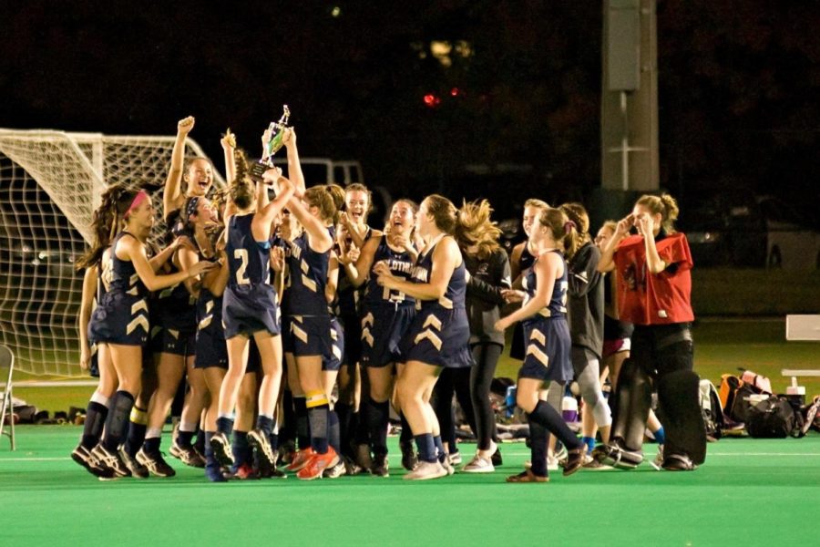 Midlo Field Hockey emerges as 2018 Regional Champions.