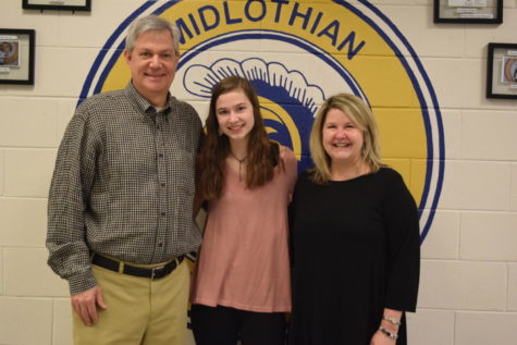 Sophomore Sarah Nugent Earns 2019 Midlo Student of the Year