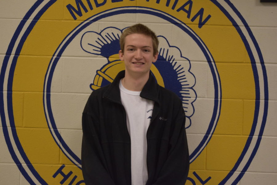 Michael Rowe receives the 2018-2019 Midlo Student of the Year for grades 11 and 12.