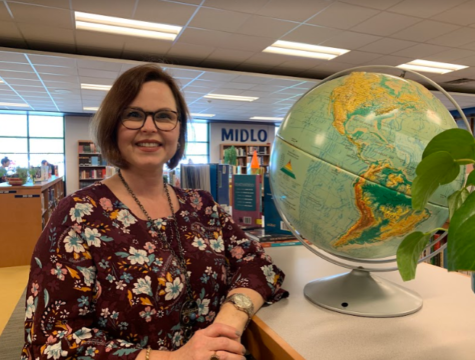 Midlo’s Library Celebrates Language and Culture