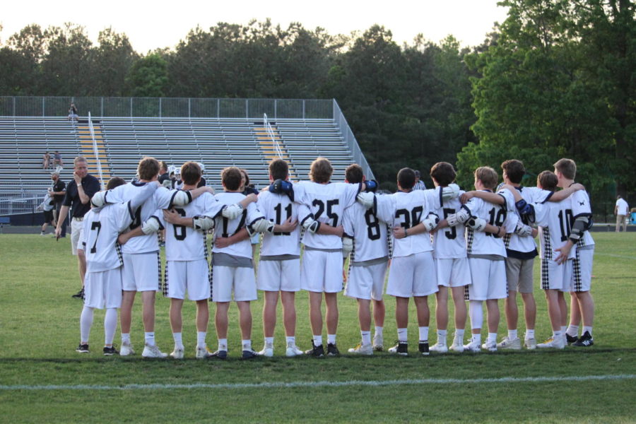 Seniors gather before they gear up to play James River on Senior Night 2019.