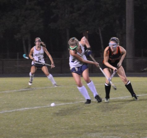 Midlo Field Hockey battles the Indians
