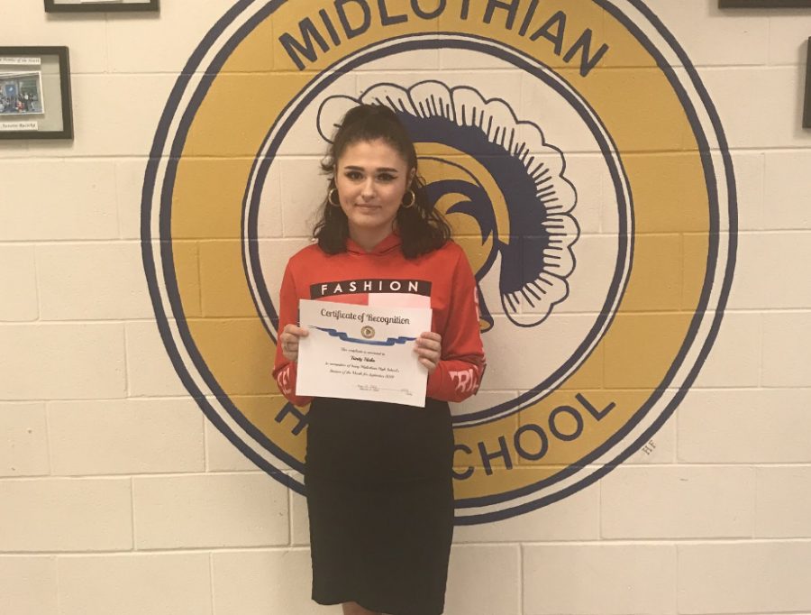 Trinity Hicks earns Midlos September female student of the month.