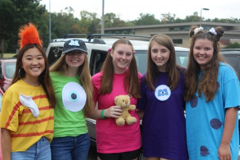 Midlothian movie stars commemorate spirit week