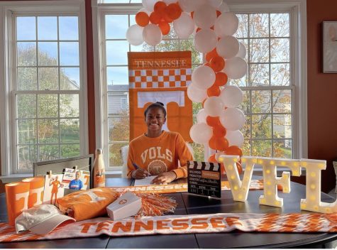 Senior Layla Shell officially signs with the University of Tennessee to continue her soccer career at the collegiate level.