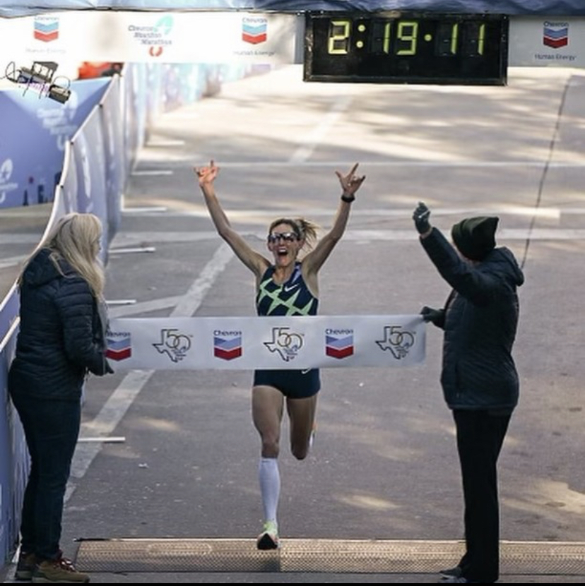 Keira D’Amato breaks the American women’s marathon record in Houston, Texas with a time of 2:19:12.